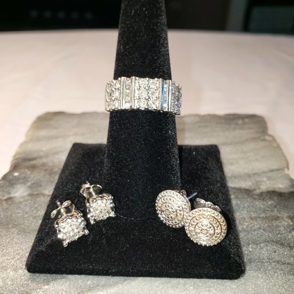 Source Unknown Jewelry - Diamond channel set Sterling ring and 2 pairs of diamond earrings ring 7.75